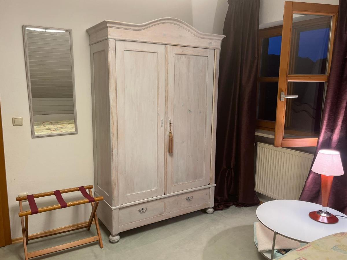 Zimmer Zum Wohlfuehlen Eching  Zewnętrze zdjęcie