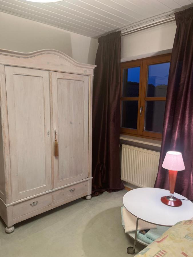 Zimmer Zum Wohlfuehlen Eching  Zewnętrze zdjęcie