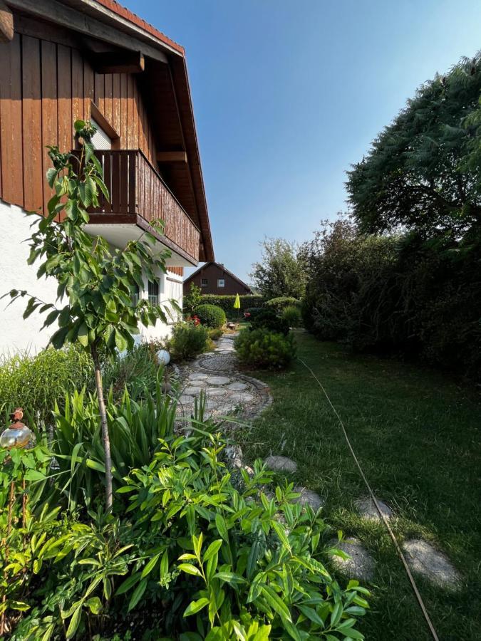 Zimmer Zum Wohlfuehlen Eching  Zewnętrze zdjęcie