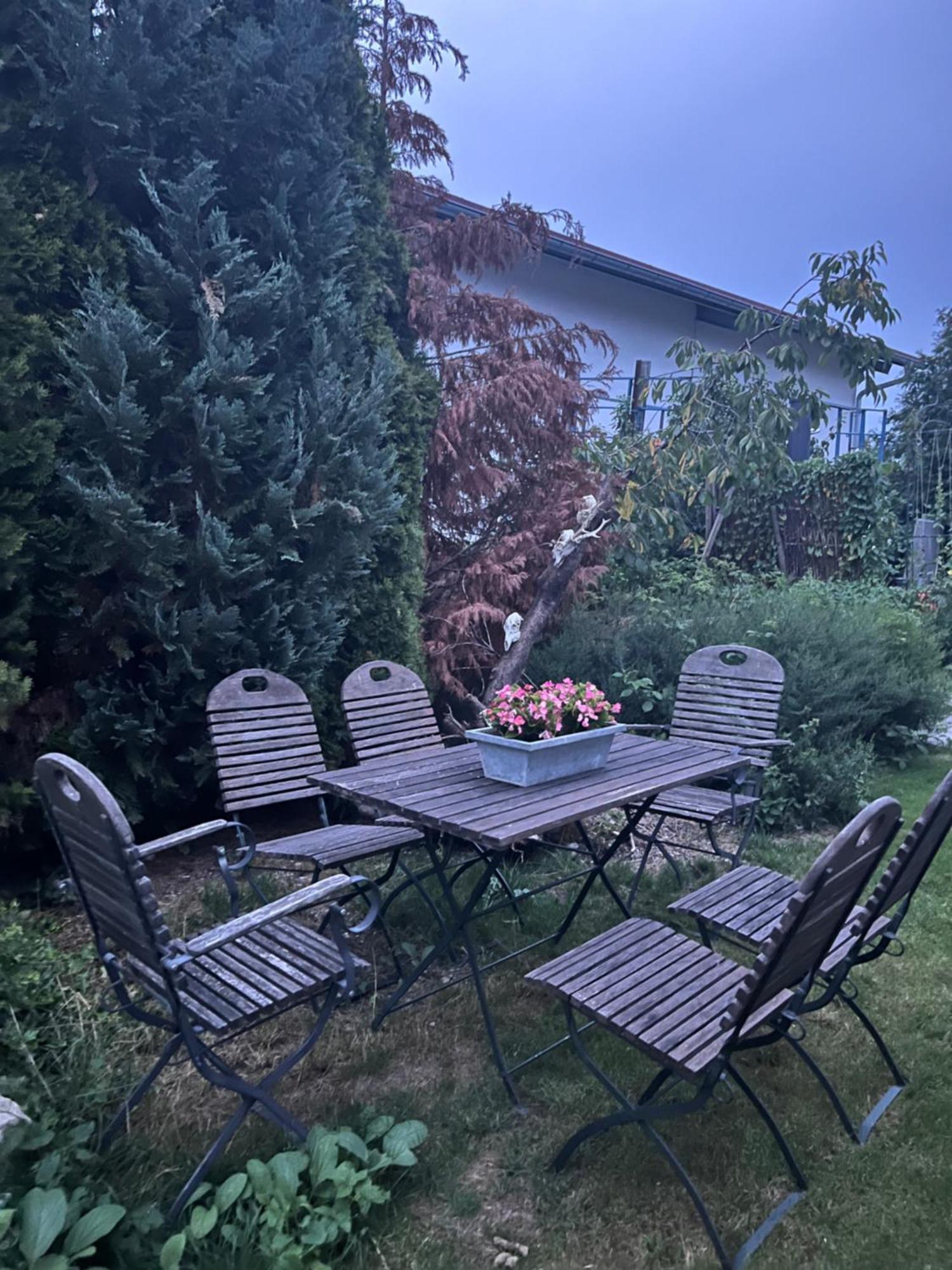 Zimmer Zum Wohlfuehlen Eching  Zewnętrze zdjęcie